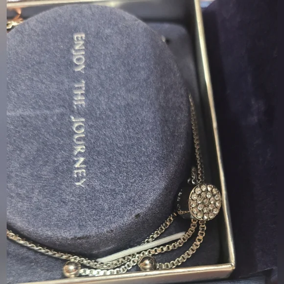 Brilliance two-tone rose/clear ns bracelet - Picture 3 of 7